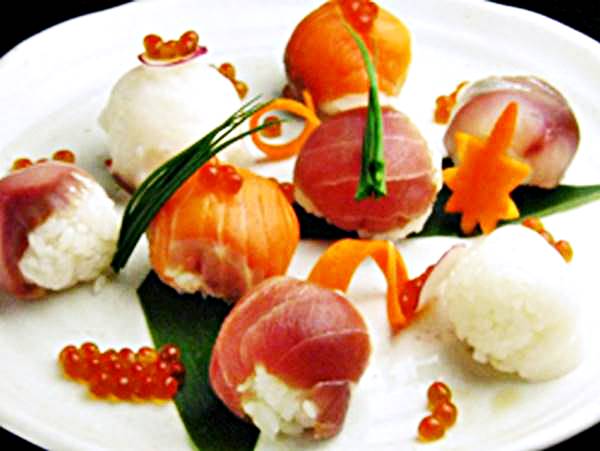 居酒屋 月うさぎ「もつ鍋 焼き鳥 刺し身」がおすすめ｜東京都｜台東区｜荒川区